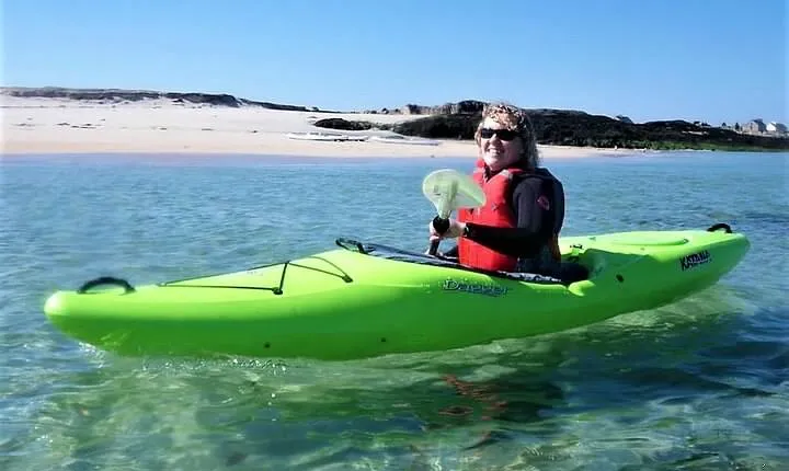 2.5 Hour Guided Sea Kayaking in Roundstone Bay