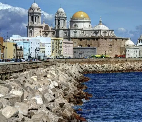 From Seville. Cadiz and Jerez private full day tour