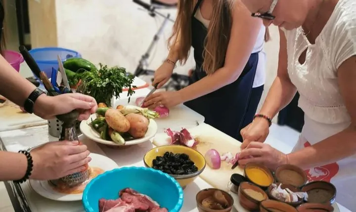 Cooking class with Chef Najla