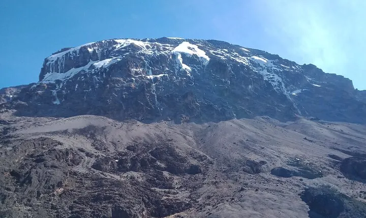 Affordable 6 Days Kilimanjaro Climbing tour via Marangu Route 