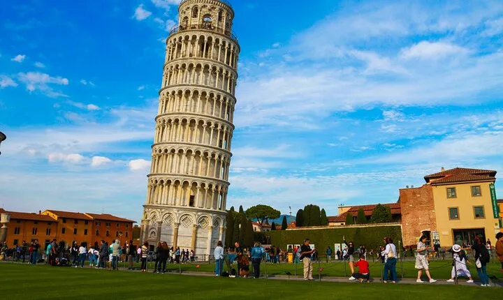 Florence to Pisa Day Trip Guided Tour with Train