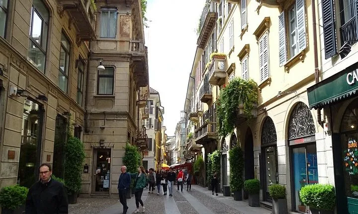 Guided Exploration of Brera Gallery and Artistic District