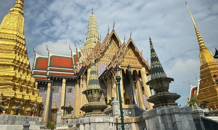 Bangkok Grand Palace Wat Pho and Long tail Boat Tour