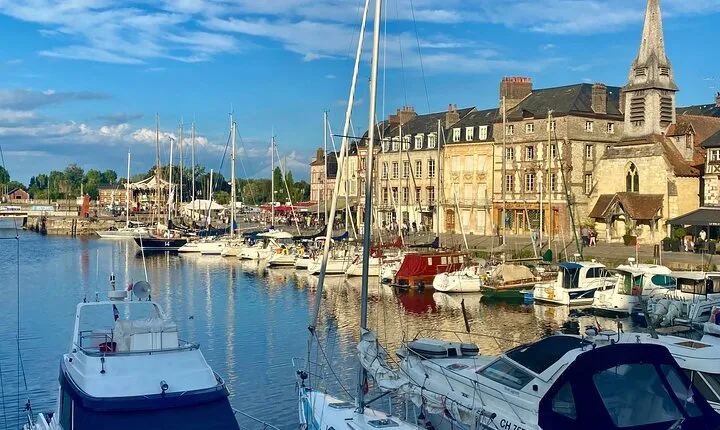 2-day Mont Saint-Michel Normandy Brittany Private Trip from Paris