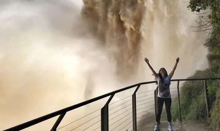 Full-Day Private Tour: Paraguayan Falls, City Tour and Shopping Ciudad Del Este