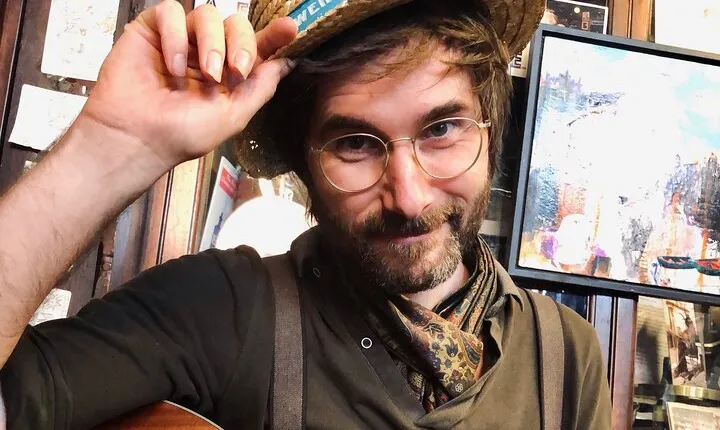 Poetry and Music Stroll Dublin