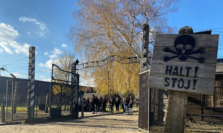 Auschwitz-Birkenau Private Tour from Krakow