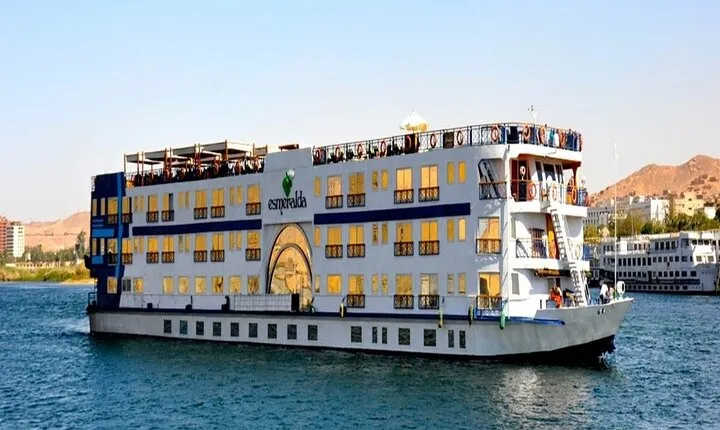 Budget 4-Day Nile Cruise includes tours from Aswan to Luxor