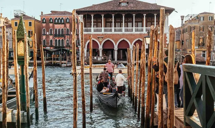 The Best of Venice: San Marco Highlights & Gondola Ride