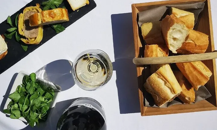 Lunch with Champagne & Ratafia champenois