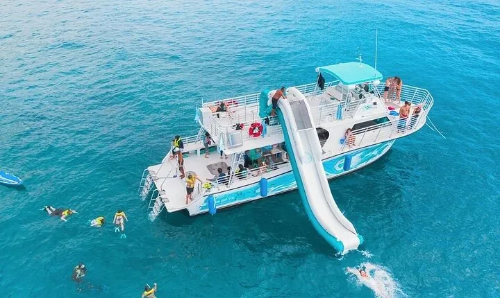 West Oahu Dolphin Watching & Snorkeling Tour with Water Slide