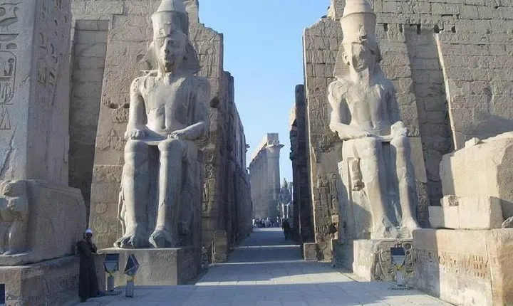 Guided Half-Day Tour of Nile East Bank from Luxor by Air-Conditioned Vehicle
