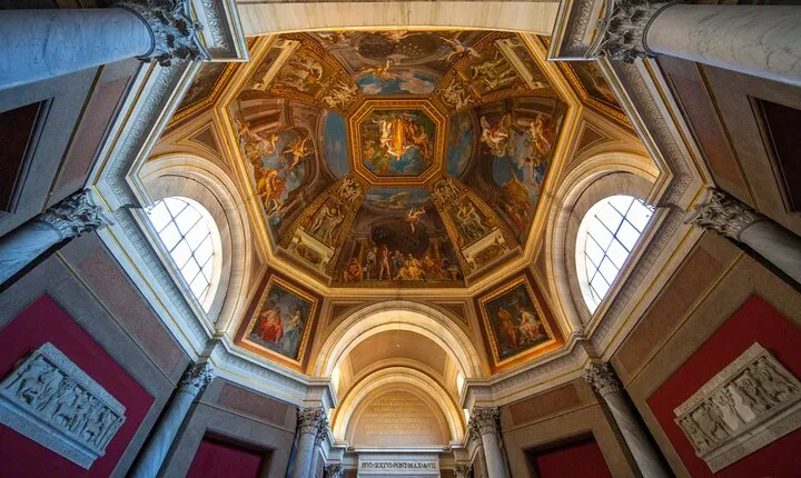 Vatican Museums small group tour with a local guide