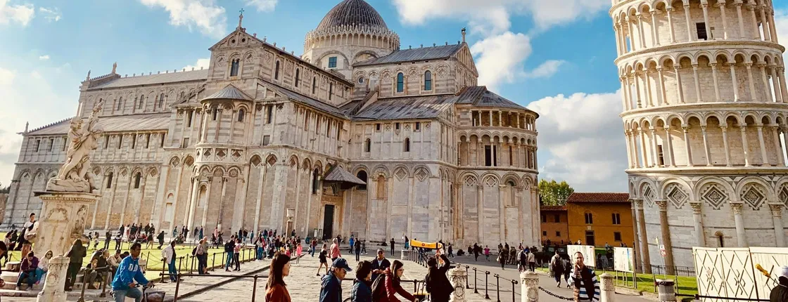 Cruise Passenger Transfer from Livorno to Pisa and Lucca