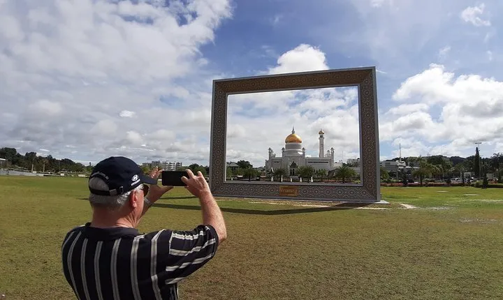 Private Bandar Highlight Tour