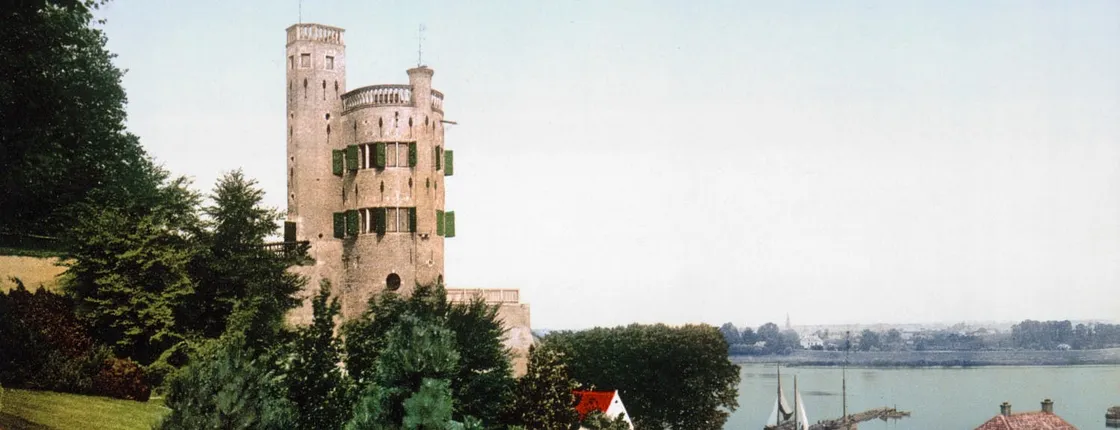 Private walking tour of Nijmegen