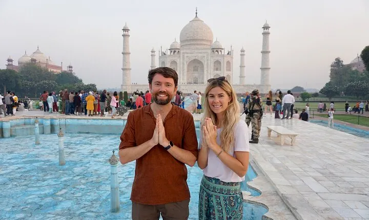 Full Day Private Guided Tour in Agra with Lunch