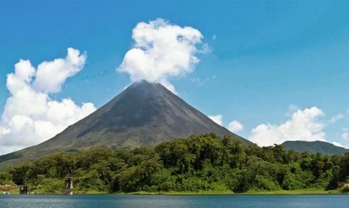 Shuttle From San Jose Airport To Arenal- La Fortuna De San Carlos