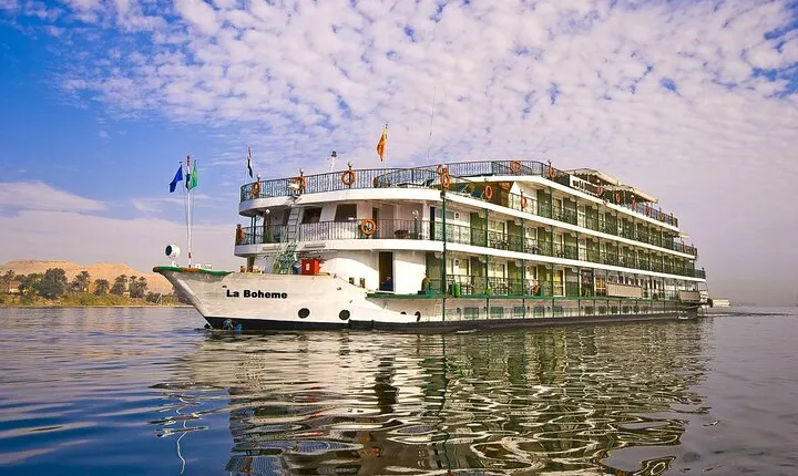 Tour 2 Days in Cairo & Giza With Nile Cruise Party - Hurghada