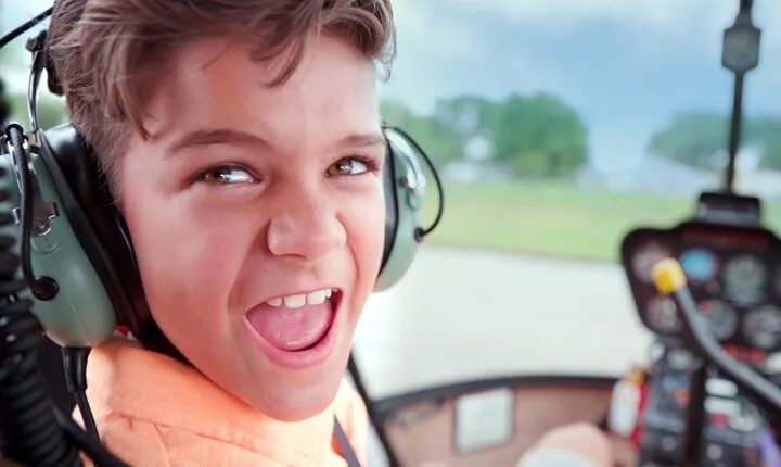 Day 16 miles Private Helicopter Tour over Fun Spot