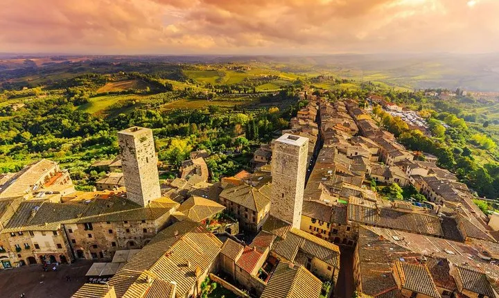 Tuscany's Gems: San Gimignano, Pisa and Siena Tour from Florence