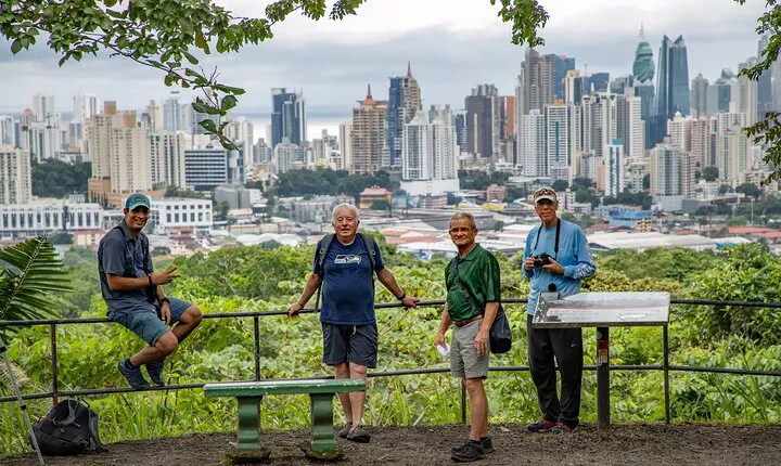 Hiking Tour at Panama City