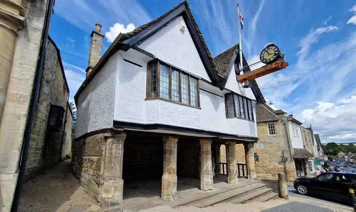 Full Day Tour in the Cotswolds with Transportation Included. 