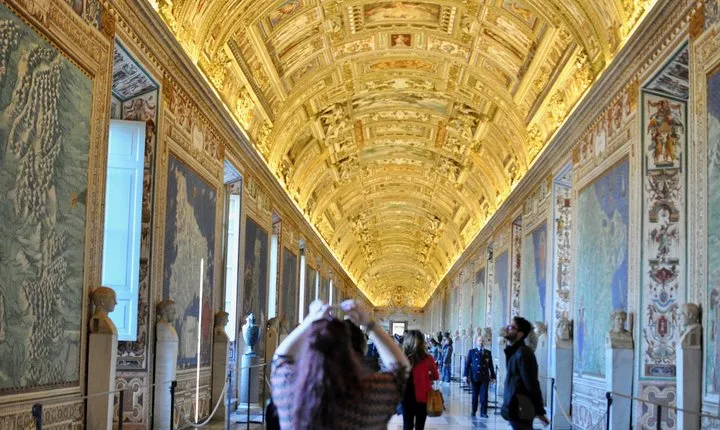 Skip the Line: Small Group Vatican Museums & Sistine Chapel Tour