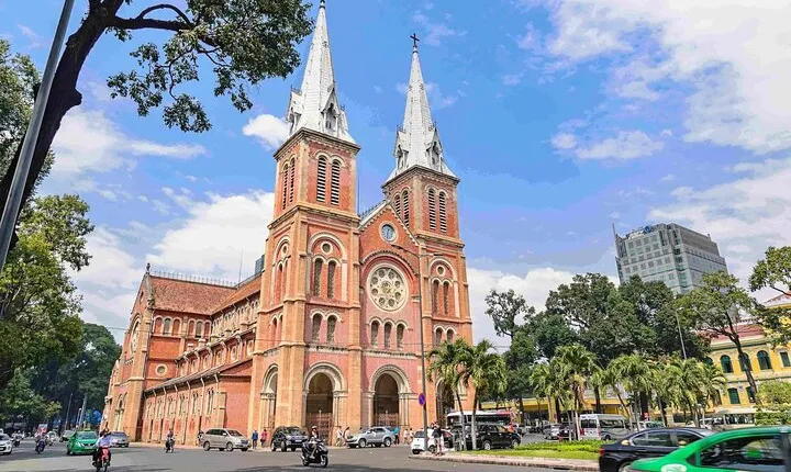 Ho Chi Minh City Full Day Tour With Small Premier Group