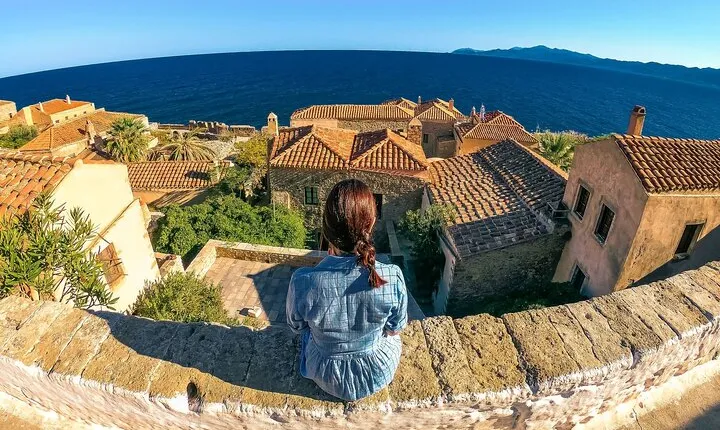3-Day Private Peloponnese Tour from Athens to the medieval city of Monemvasia 