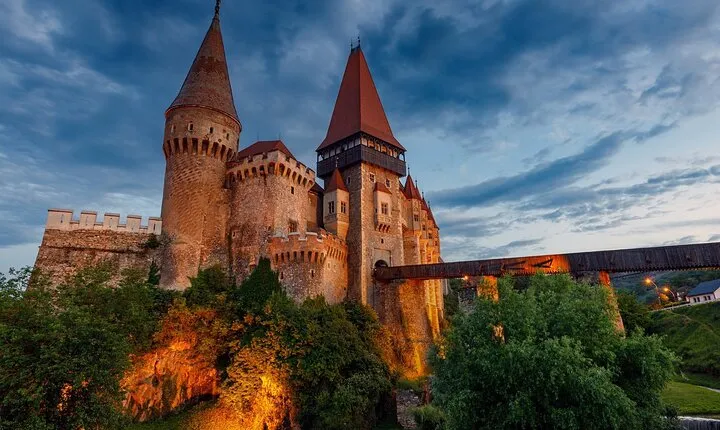 7-Day Dracula Tour in Romania from Bucharest including 'The Ritual of Killing of a Living Dead'
