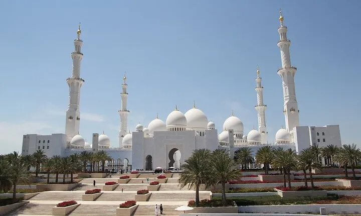 Abu Dhabi Guided City Tour