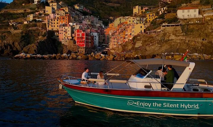 Cinque Terre Sunset Cruise with Aperitif from Monterosso