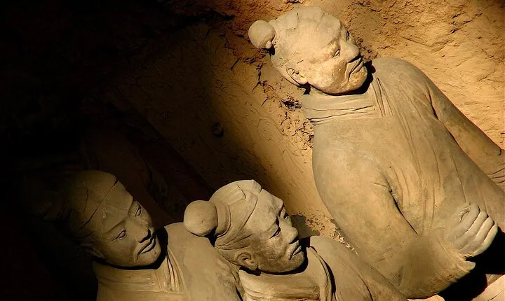 All inclusive Private Terra-cotta Army and Qin Mausoleum Day Tour