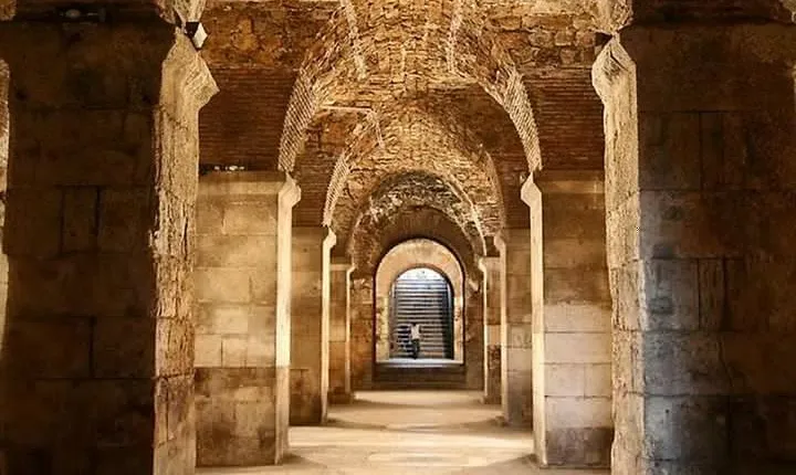 Jewish Heritage & Diocletian's Palace Private Split Tour