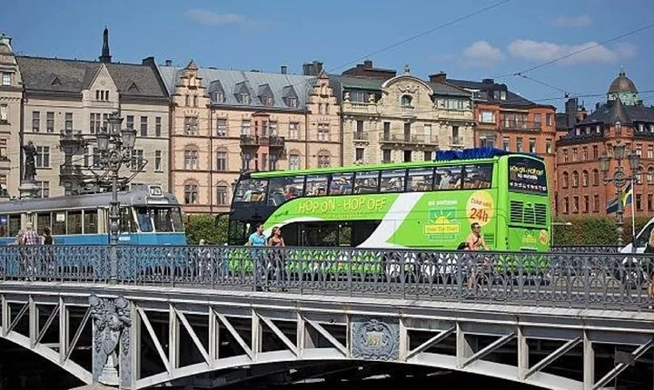 Hop-On Hop-Off Bus and Boat Ticket in Stockholm