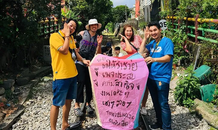 Northern Taiwan Private Adventure: Yehliu, Jiufen, & Pingxi