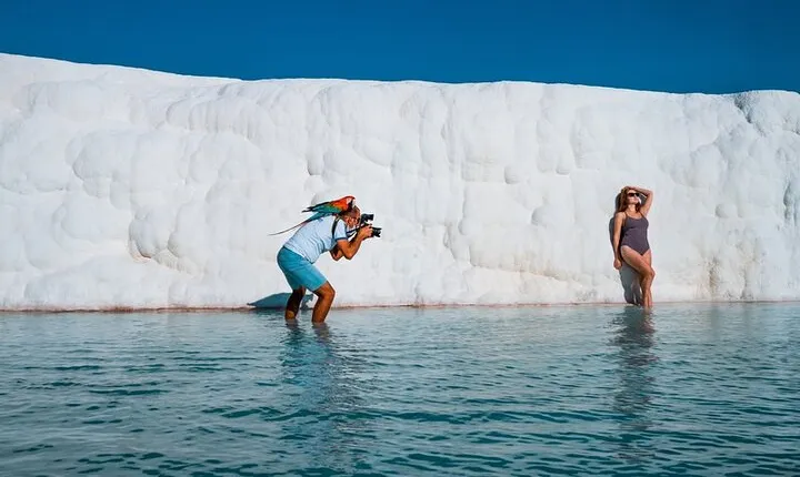 Full-Day Guided Tour in Pamukkale and Salda Lake
