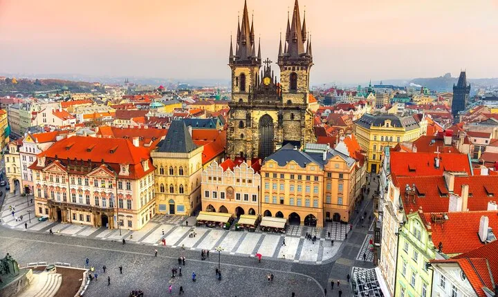 Prague Old Town Private Day Trip from Vienna by Car or Train