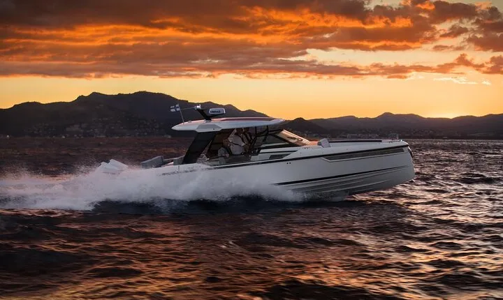 Small Group Capri Boat Tour from Naples