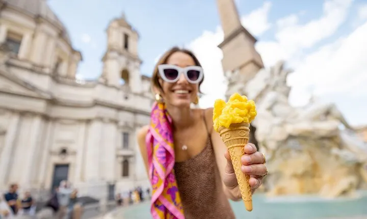 Gelato and Fettuccine Pasta Cooking Class in Rome Piazza Navona