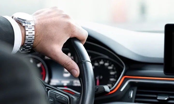 Orlando MCO To or From Convention Center Mercedes Sprinter 14 PAX