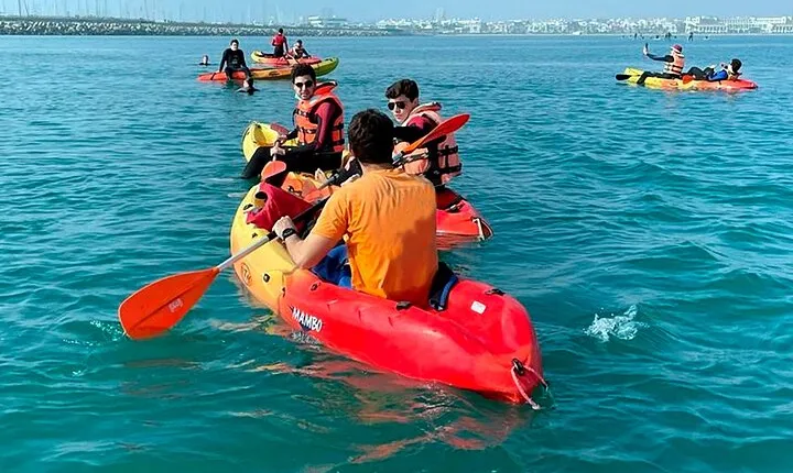 Guided Kayak Tour and Paella Lunch at the Beach in Valencia