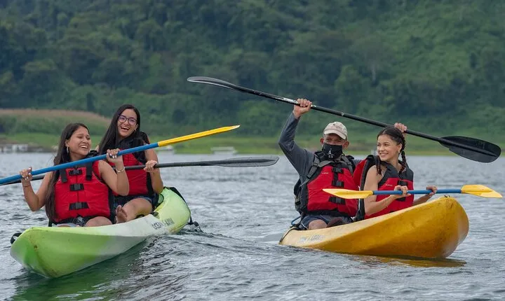 Kayaking at Arenal Lake - La Fortuna