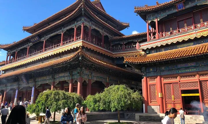 Private Tour: Lama Temple, Beijing Hutong and Calligraphy Class