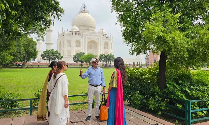 2 Days Overnight Taj Mahal and Agra Tour From Delhi