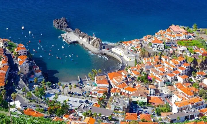 Jeep Tour in Chamber of Lobos and Cabo Girão - Half Day