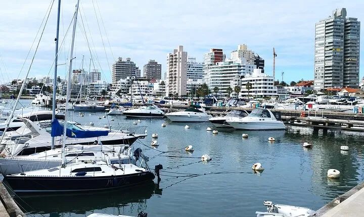 Full Day Private Tour to Punta del Este