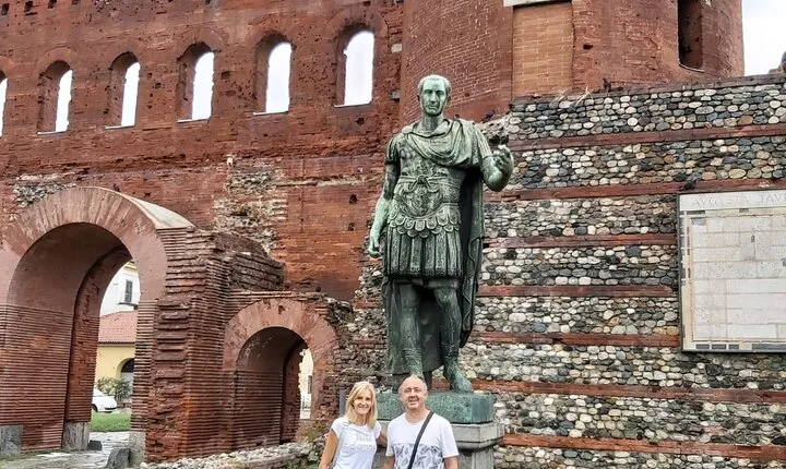 Turin Private Walking Tour with a Local