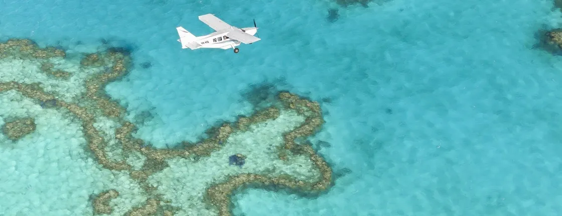 1 hour scenic flight, Whitehaven Beach, Hill Inlet, GBR and Heart Reef